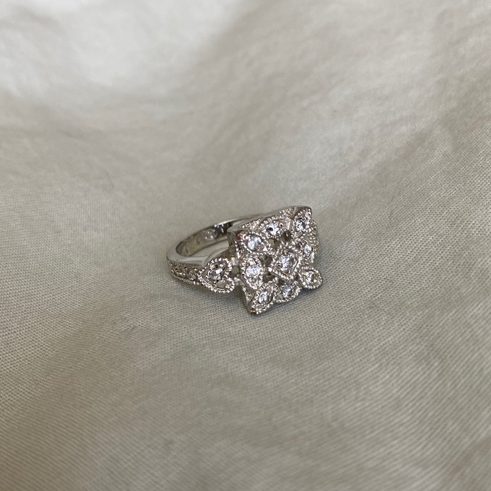 Silver Rhinestone Square Hearts Edco Disney Princess Ring size 6